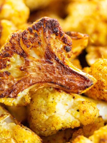 Roasted cauliflower with curry powder.