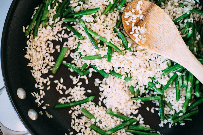 cooking risotto in a skillet