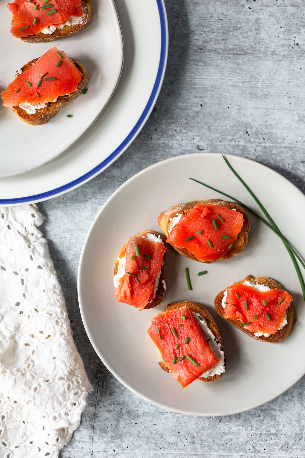 smoked salmon and goat cheese crostini