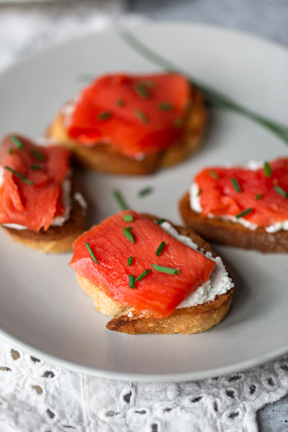 smoked salmon and goat cheese crostini up close