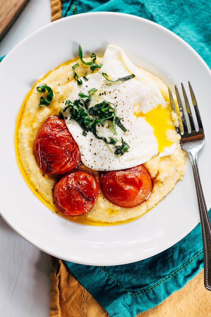 breakfast polenta bowl with roasted tomatoes
