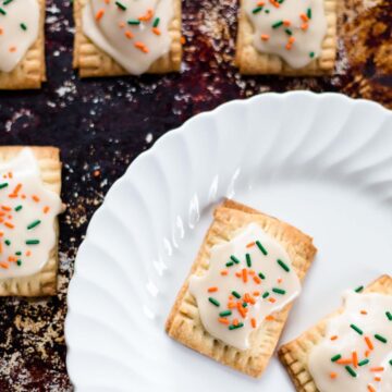 mini pumpkin pie pop tarts up close