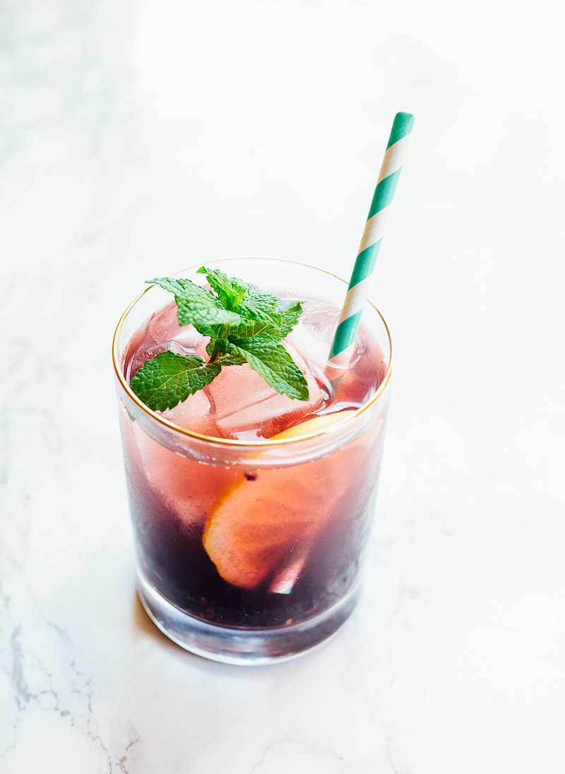 Blackberry Iced Tea with Mint