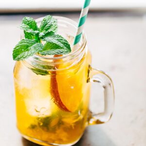 peach iced tea with mint