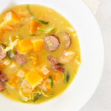 Butternut Squash Soup With Sausage and Zoodles. It's Whole30, healthy, and delicious!