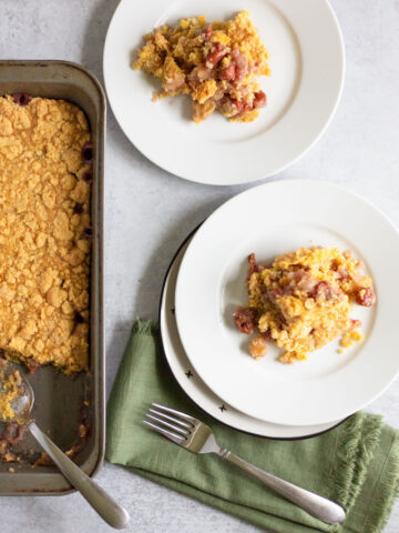 pineapple cherry dump cake