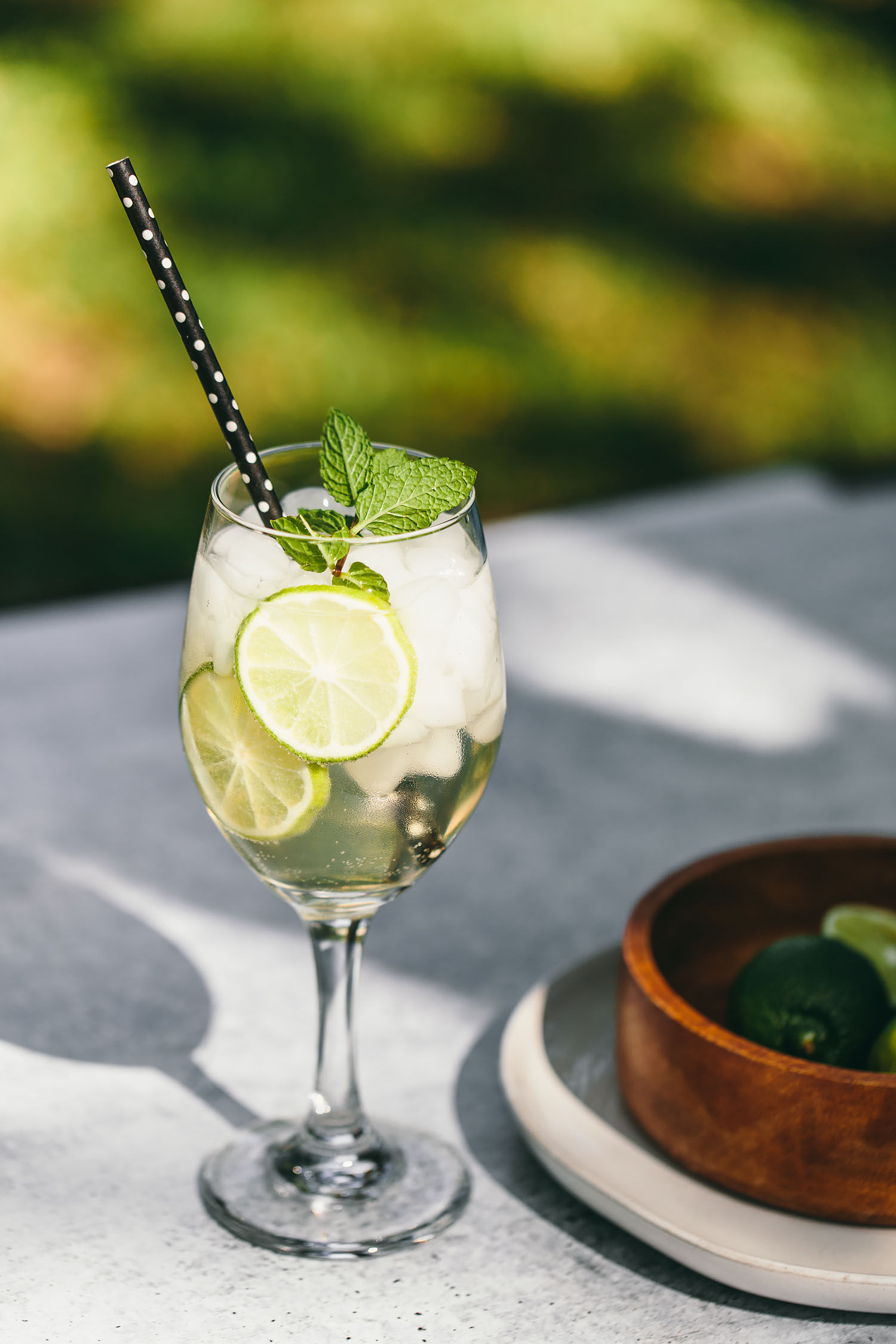Hugo Cocktail - A Refreshing Spritz Drink - Food Banjo
