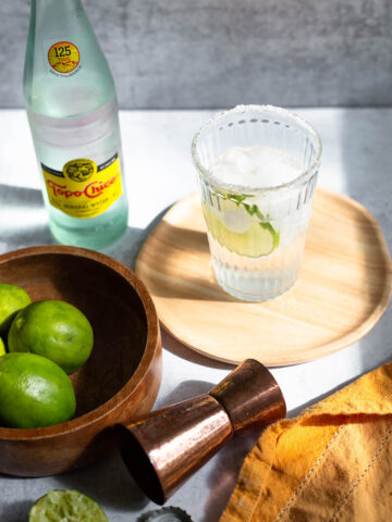 ranch water cocktail with lime