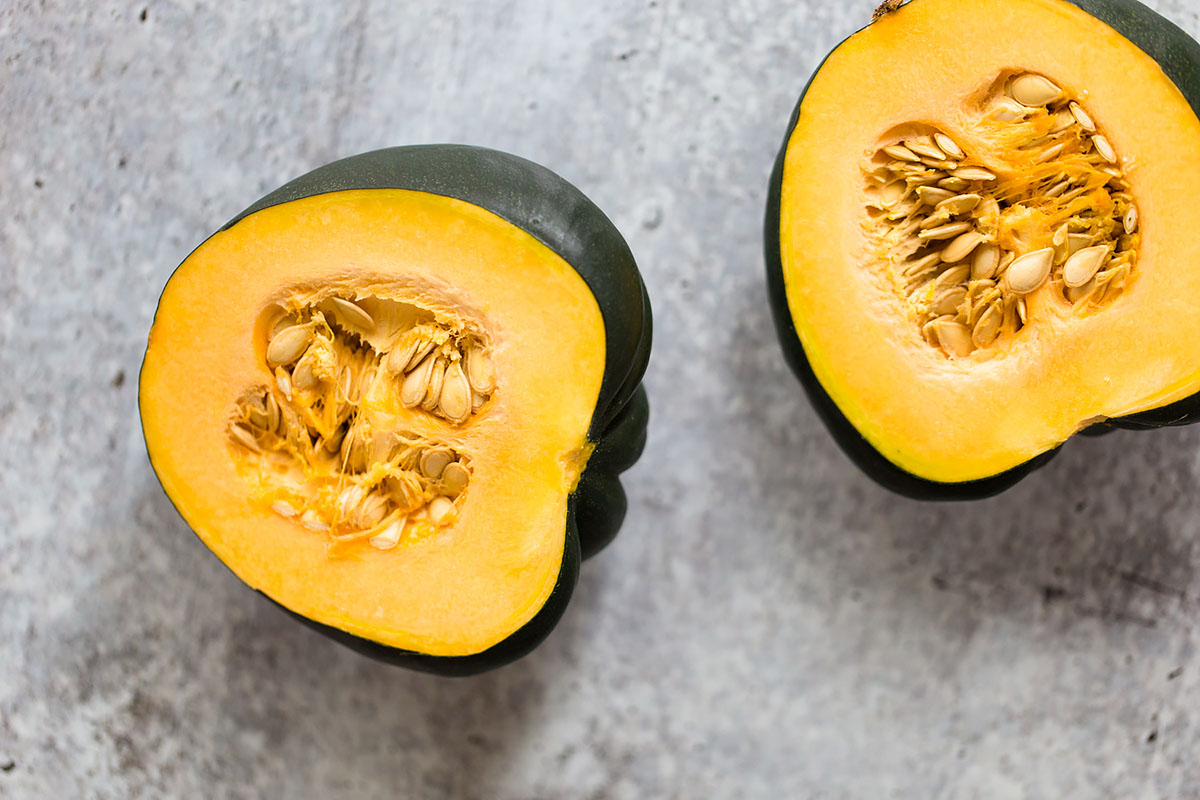 acorn squash cut in half