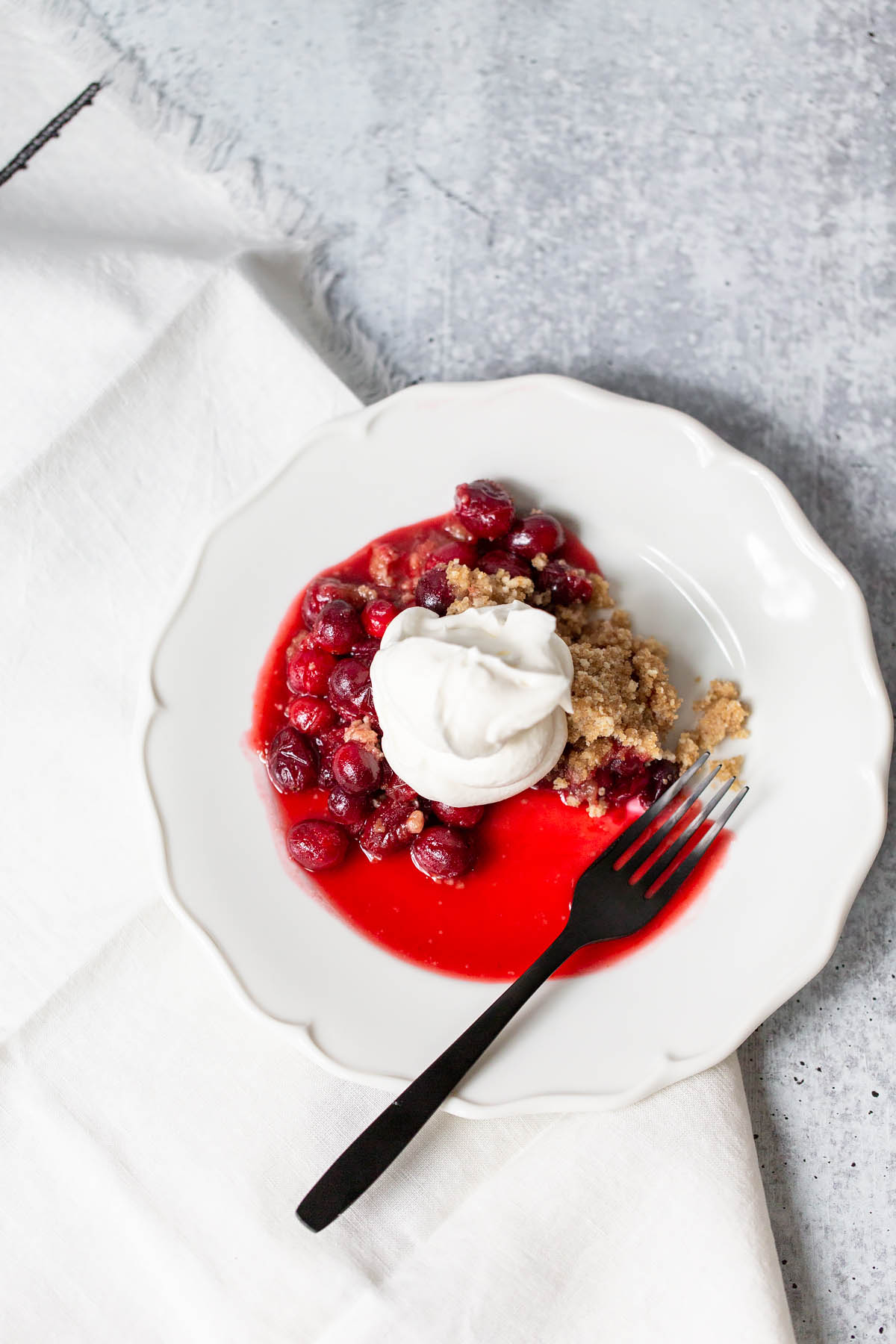 Cranberry Crumble - Food Banjo