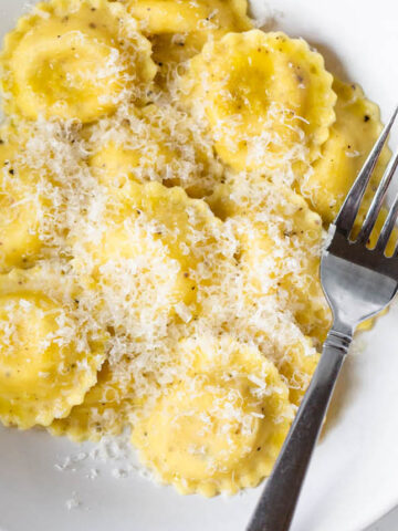 trader joes cacio e pepe ravioli on a plate