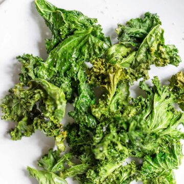 Air fryer kale chips on a plate