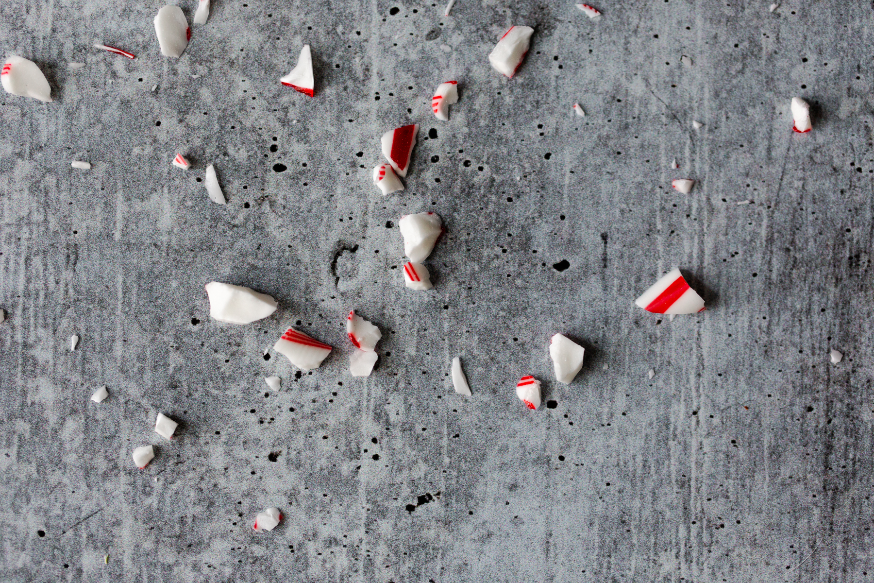 broken peppermint pieces