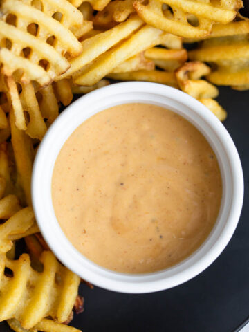 honey mustard bbq sauce with french fries