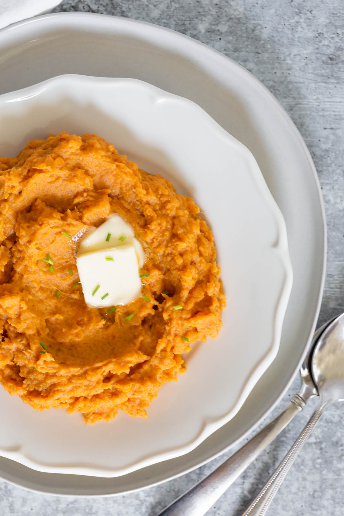 chipotle mashed sweet potatoes with butter