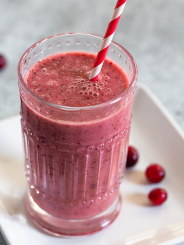 Cranberry smoothie