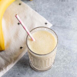 Pineapple banana smoothie