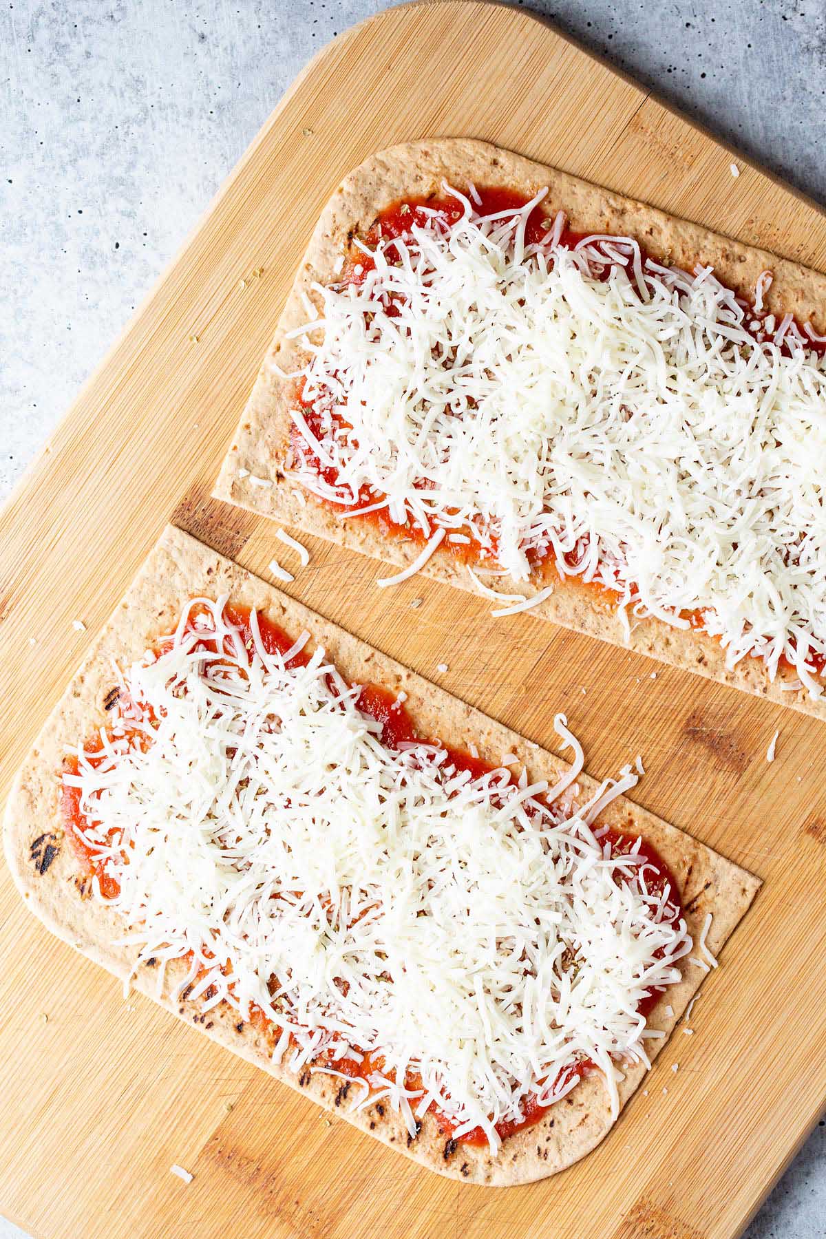 Flatbread with tomato sauce and cheese