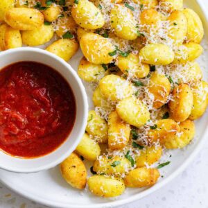 Crispy air fryer gnocchi