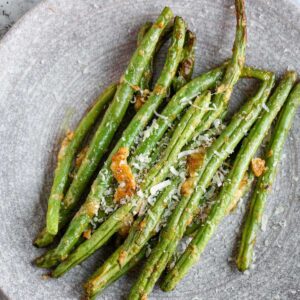air fryer parmesan green beans