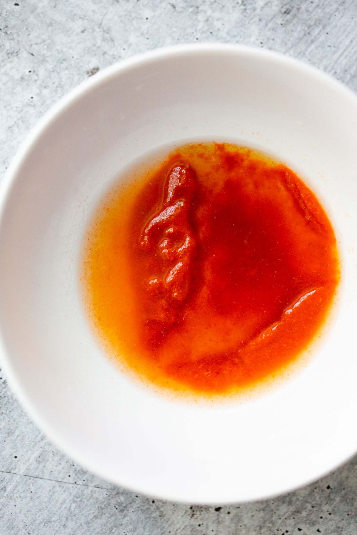 Honey sriracha sauce