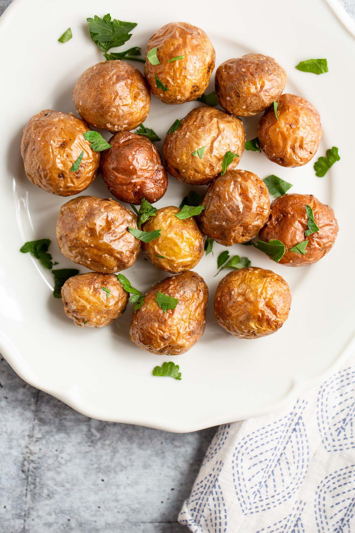 Air fried baby potatoes with parsley