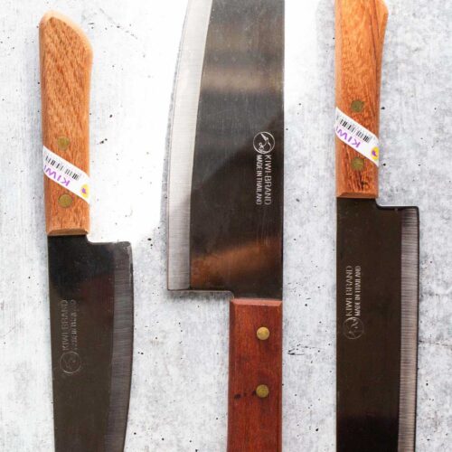 3 kiwi knives from the top down