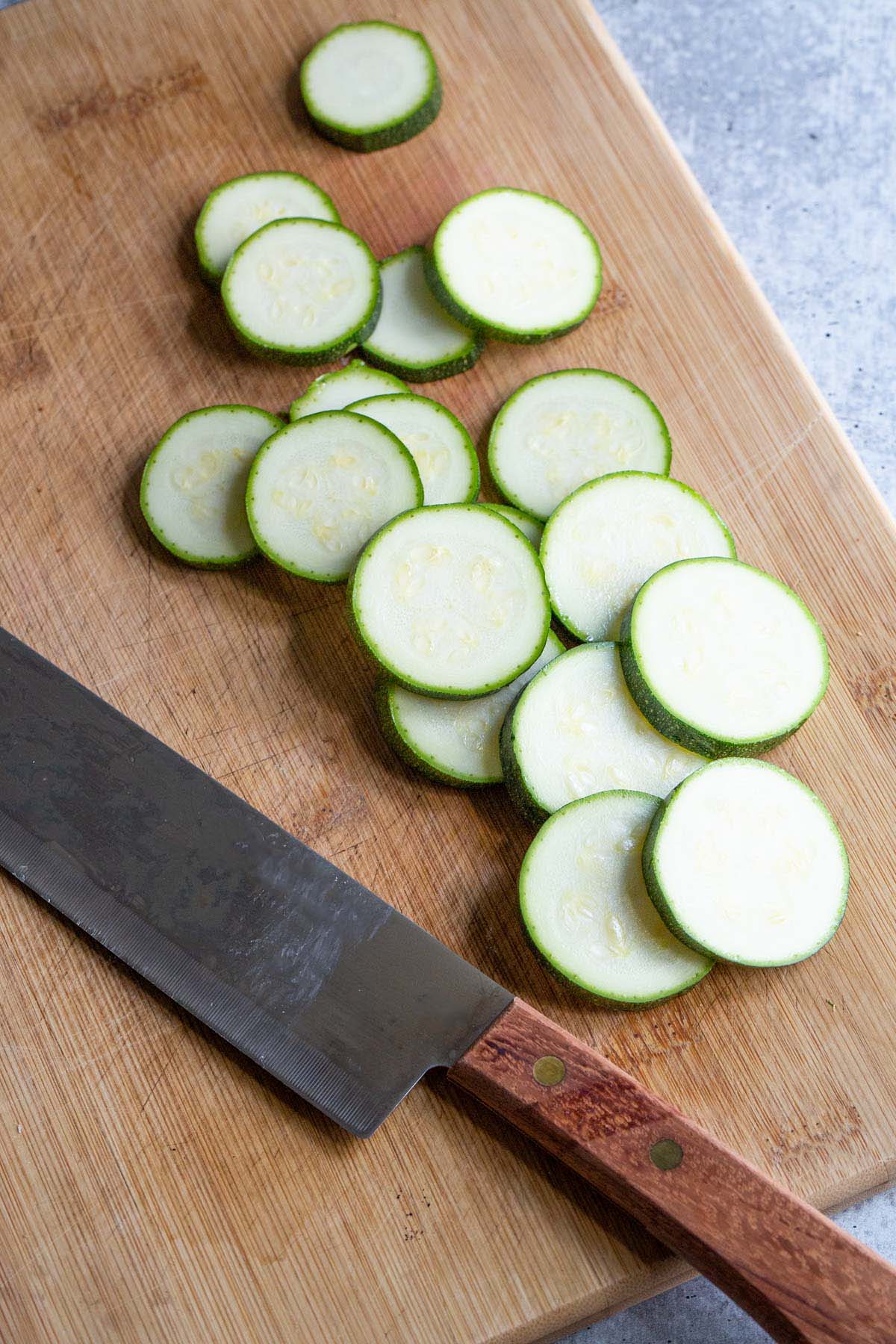 sliced zucchini rounds