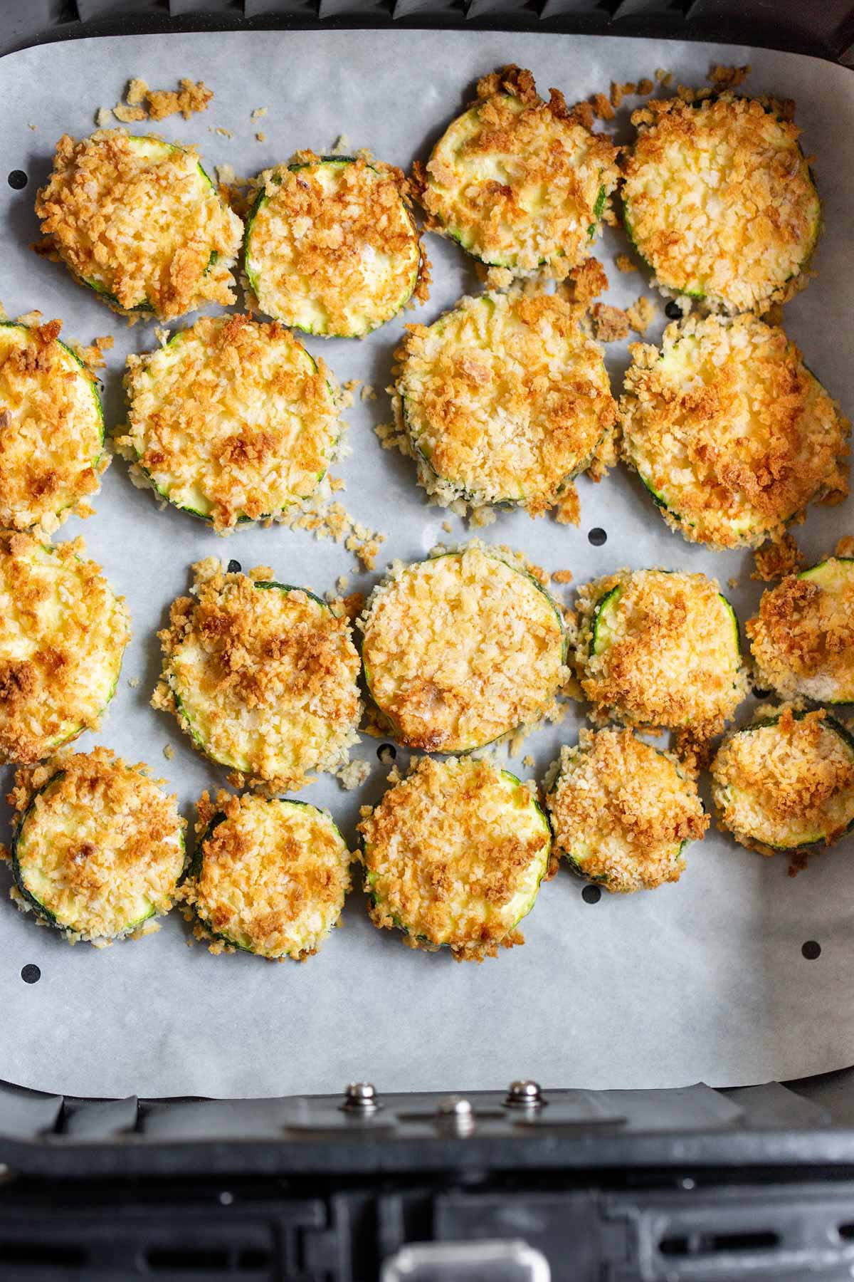 cooked panko zucchini in air fryer