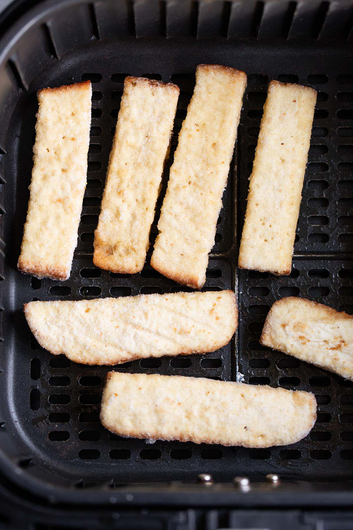 Frozen french toast sticks in air fryer.