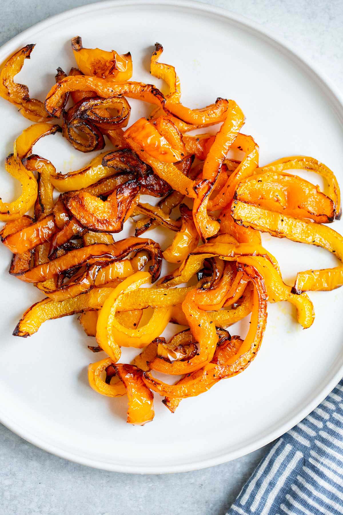 Air fryer bell peppers on a plate