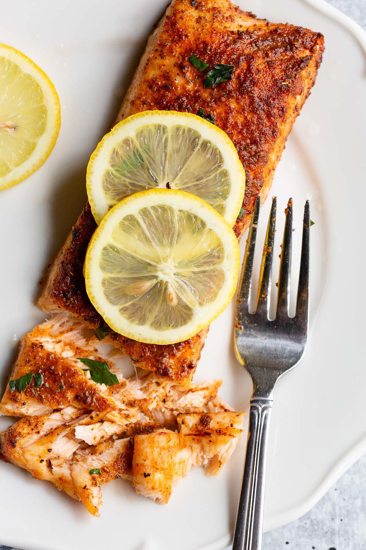 Air fryer old bay salmon with lemon slices