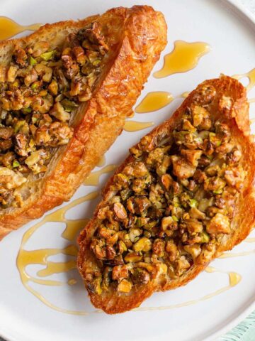 Air fryer balkava croissant
