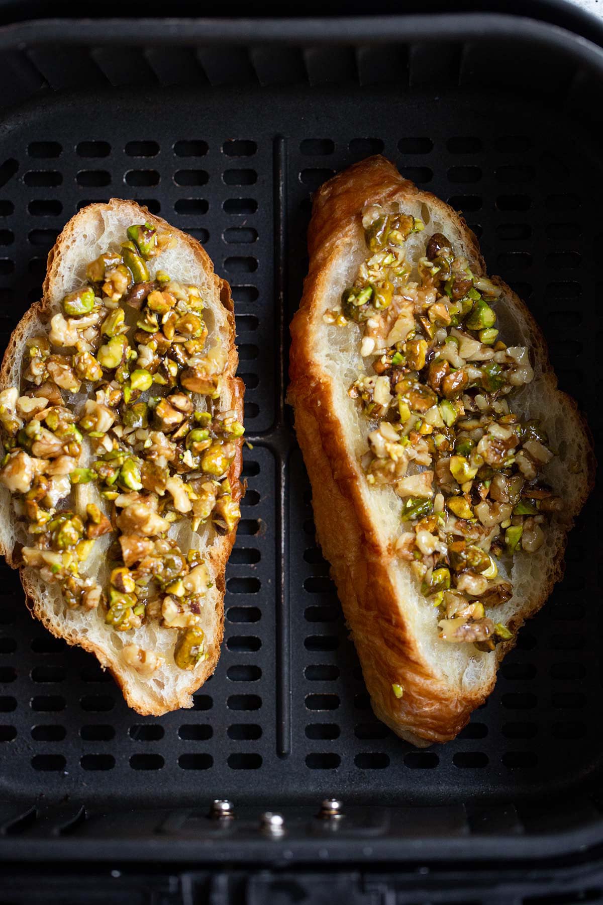 Baklava croissant in air fryer