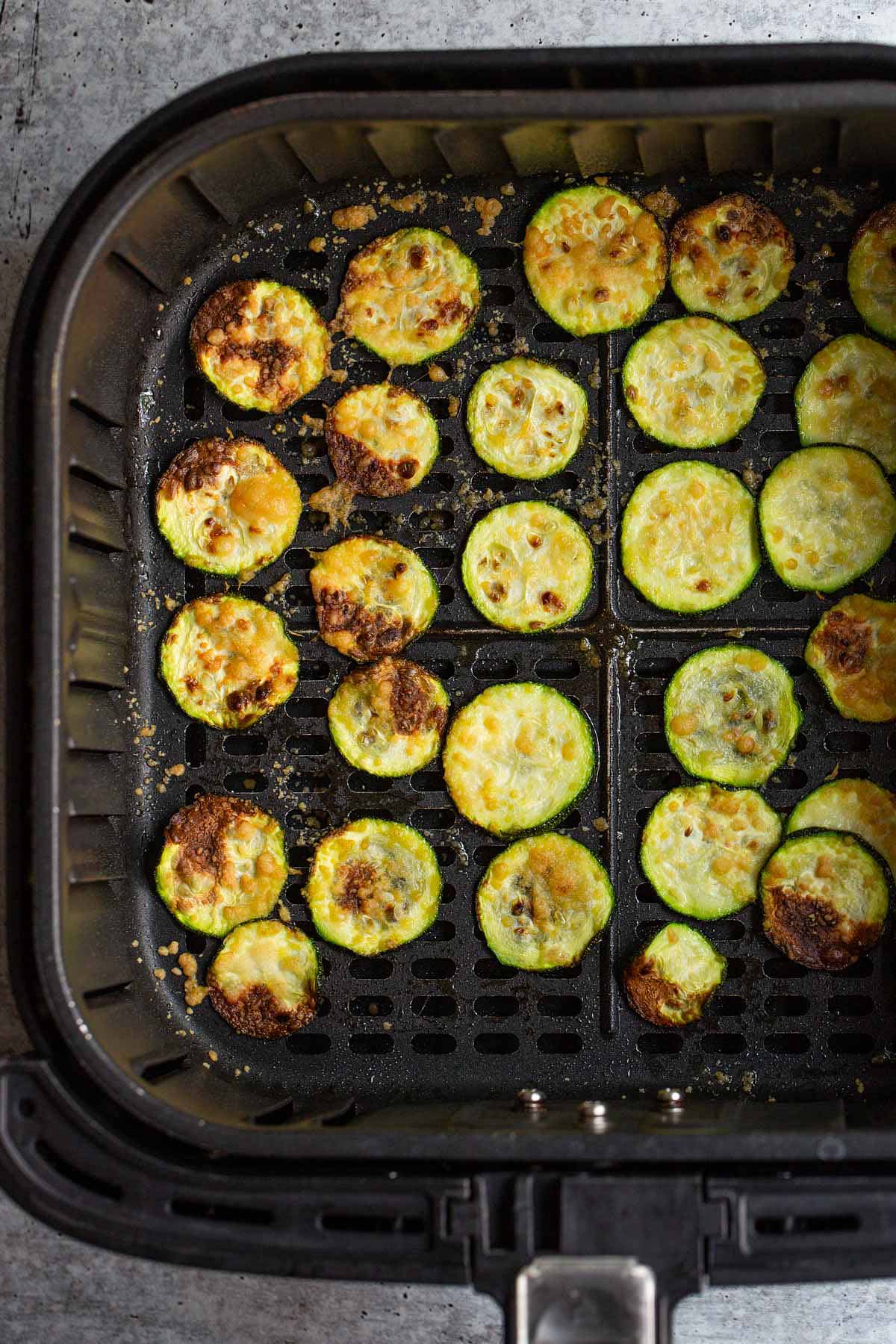 zucchini chips in air fryer basket