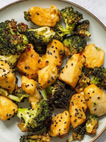 Air fryer chicken and broccoli