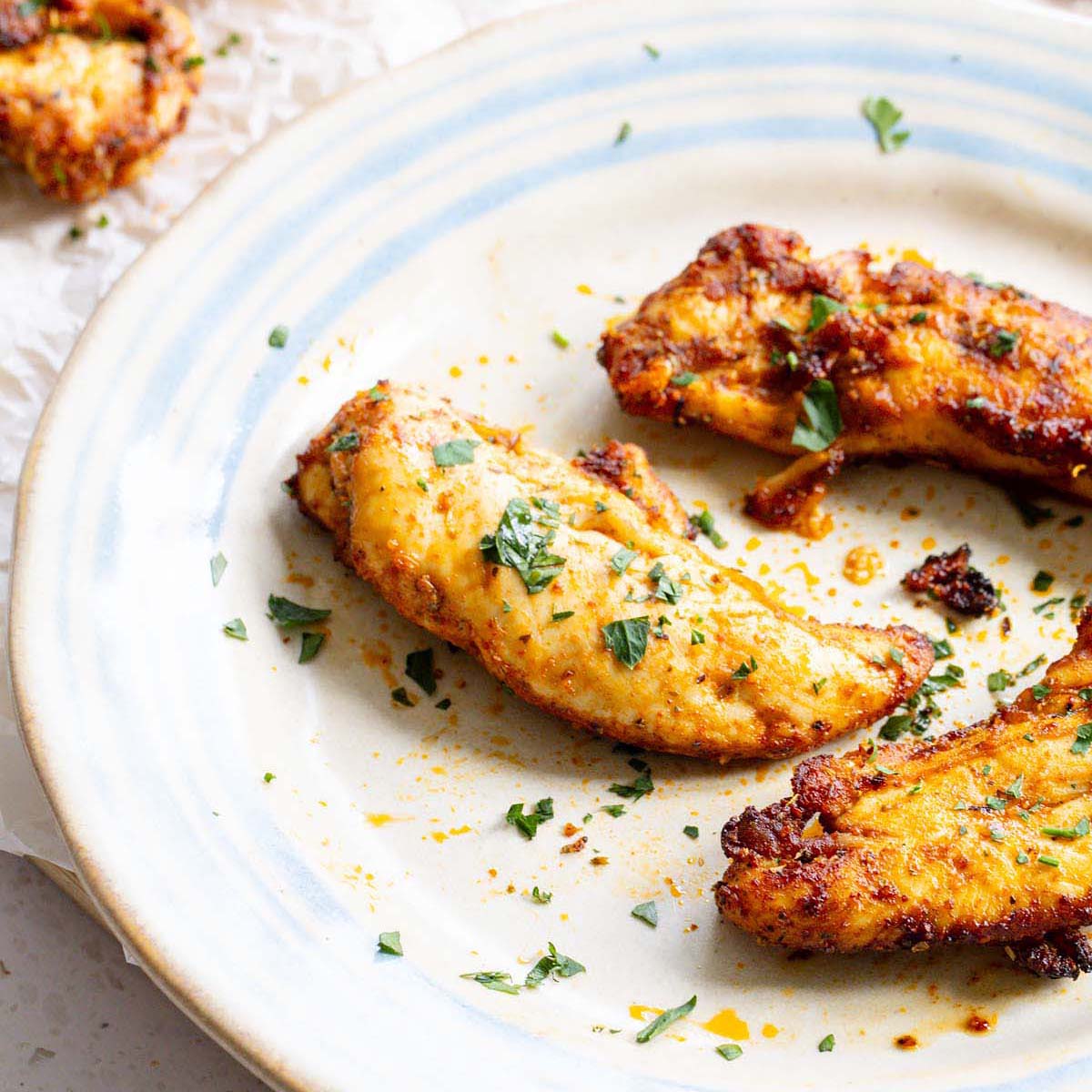 Air Fryer Chicken Tenders (with no breading) - Food Banjo