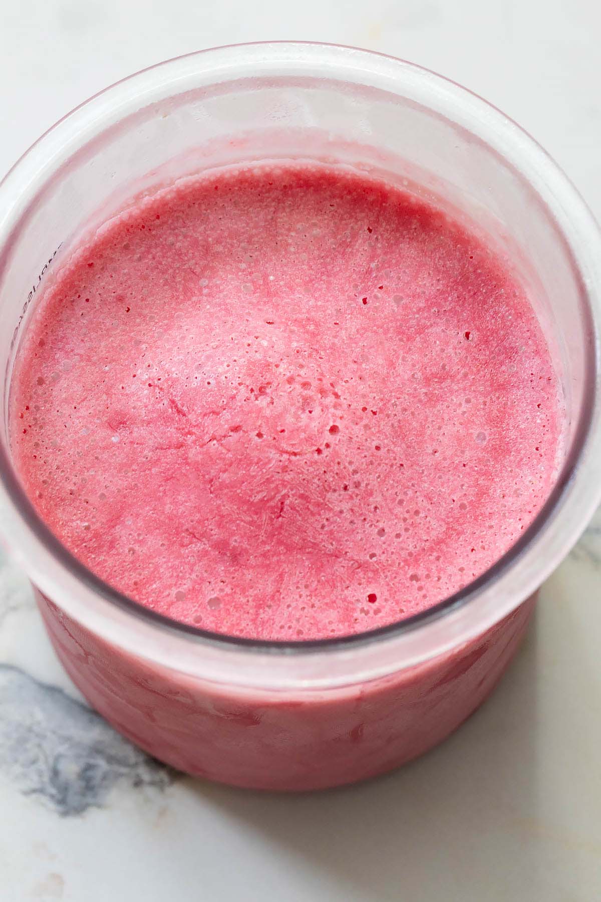 Frozen cranberry ice cream