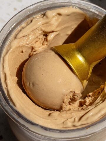 Ninja Creami chocolate frozen yogurt