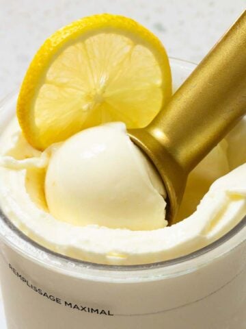 Ninja Creami lemon frozen yogurt